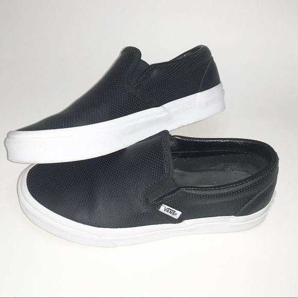 womens black vans size 7